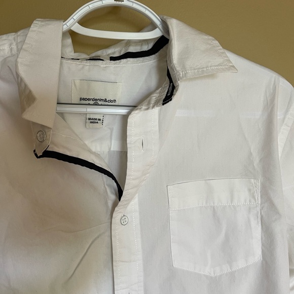 Men’s white button down - Picture 2 of 3
